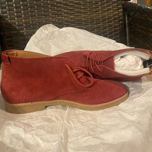 Brand new Tommy Hilfiger leather ankle booties